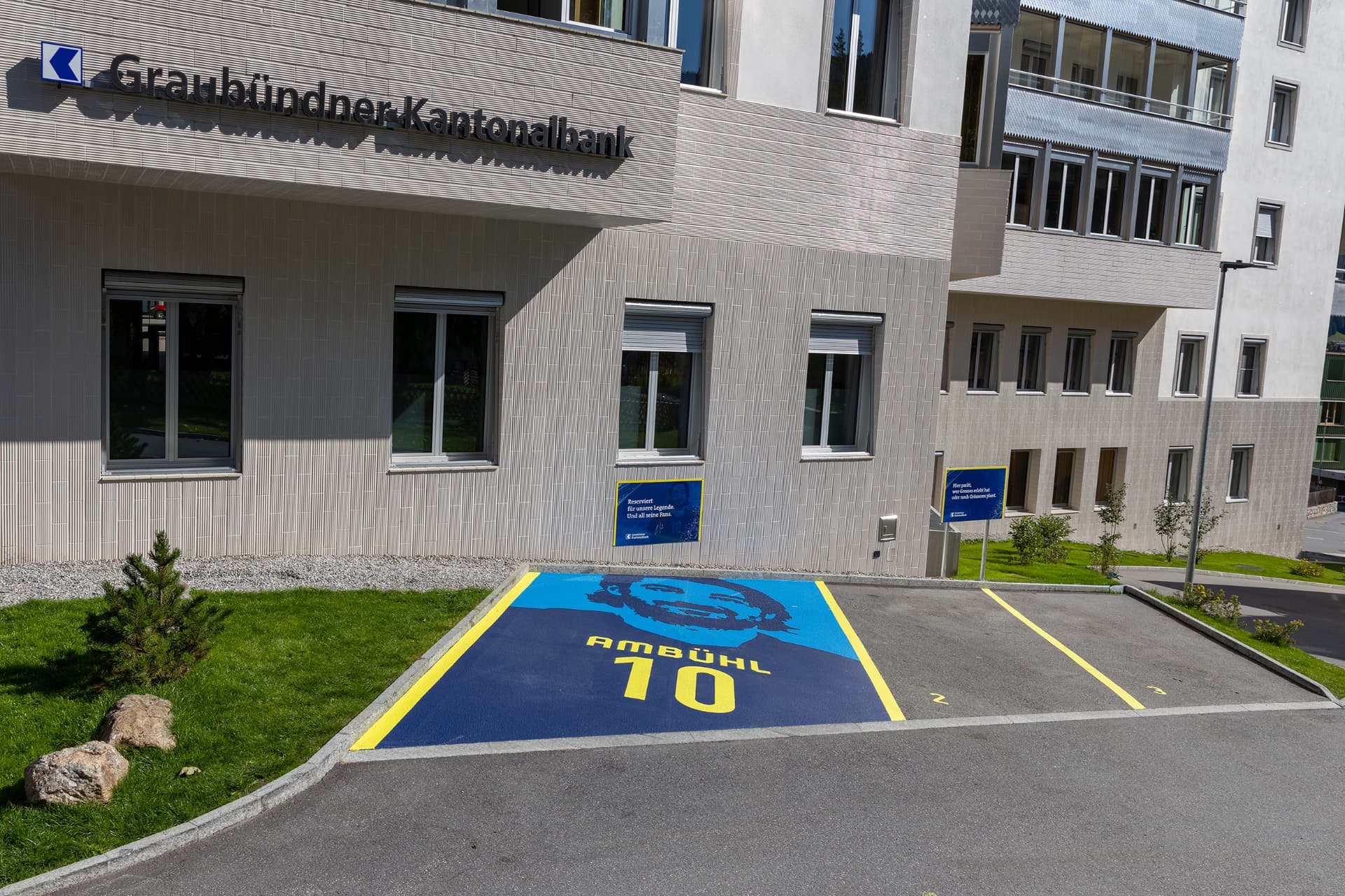 Legendenparkplatz für Andres Ambühl